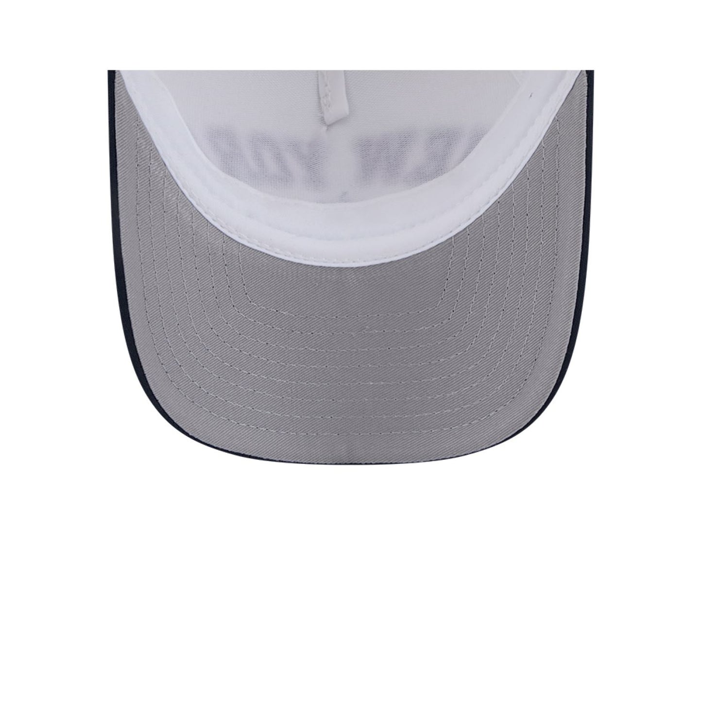 New Era MLB New York Yankees 9FORTY Chrome Arch M-Crown A-Frame Adjustable Trucker Cap - White / Navy