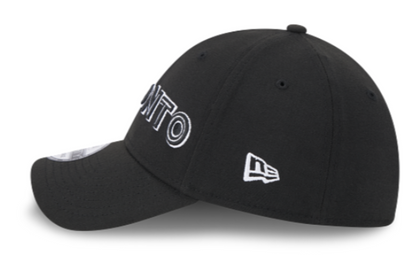 New Era MLB Toronto Blue Jays 2024 City Connect Alternate 39THIRTY Stretch Fit Hat - Black/White