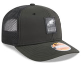 New Era NFL Philadelphia Eagles 2025 Sideline 9SEVENTY Trucker Adjustable Hat - Black