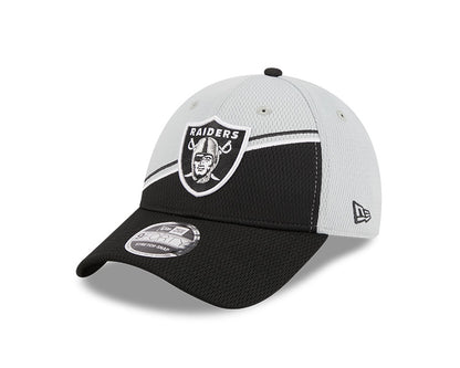 Men's New Era White/Black Las Vegas Raiders 2023 Sideline 9FORTY Adjustable Hat