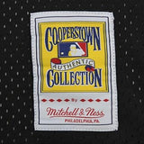 Mitchell & Ness Men's MLB Pittsburgh Pirates Willie Stargell #8 Authentic 1982 Cooperstown Mesh Batting Practice Jersey
