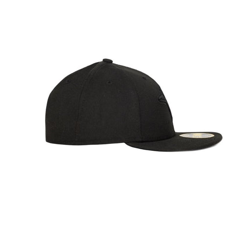 New Era 2T 59FIFTY-BLANK Black-Red Fitted Hat