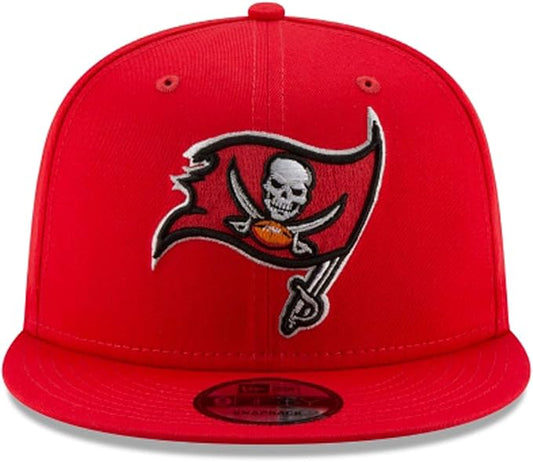 New Era NFL Tampa Bay Buccaneers 9FIFTY Adjustable Snapback Hat - Red