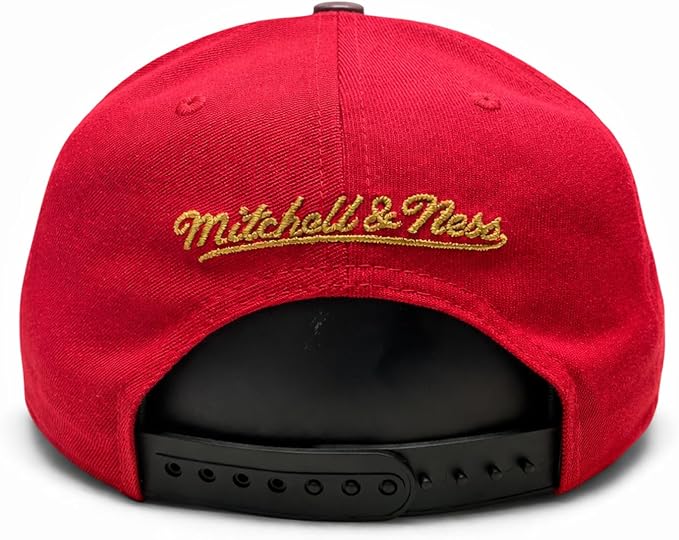 Mitchell & Ness Hockey Canada 2026 Pro Crown Fit Adjustable