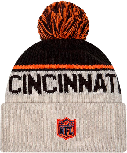 New Era NFL 2024 Cincinnati Bengals Sideline Historic Cuffed Knit Hat with Pom