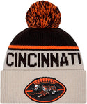 New Era NFL 2024 Cincinnati Bengals Sideline Historic Cuffed Knit Hat with Pom