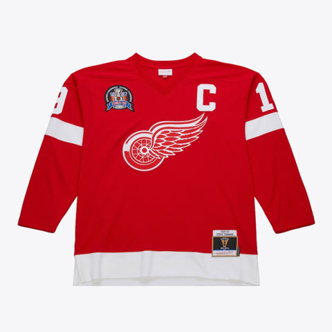 Mitchell & Ness NHL Steve Yzerman Detroit Red Wings 1997 Stanley Cup Finals Jersey - Red