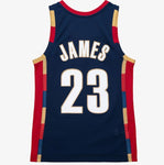 Mitchell & Ness (Women) NBA Cleveland Cavaliers LeBron James 2008/09 Hardwood Classics Swingman Jersey - Navy