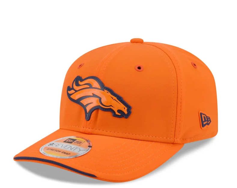 New Era 9SEVENTY 2026 Sideline Stretch-Snap Adjustable  Hat