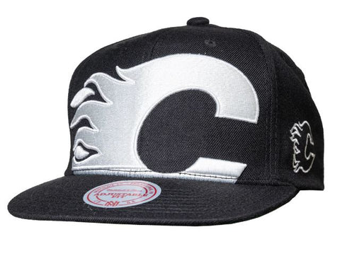 Calgary Flames Mitchell & Ness Negative Space Snapback