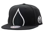 Edmonton Oilers Mitchell & Ness Negative Space Snapback Cap