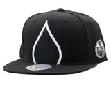 Edmonton Oilers Mitchell & Ness Negative Space Snapback Cap