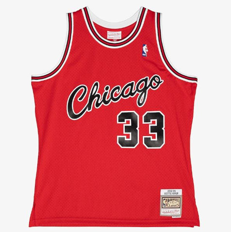 Mitchell & Ness Men's NBA Chicago Bulls Scottie Pippen 2003-04 Hardwood Classics Swingman Jersey - Red