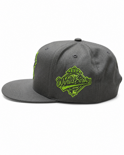 Mitchell & Ness MLB Toronto Blue Jays Cooperstown 1992 WS Sidepatch Original Fit Snapback Hat - Grey/Green