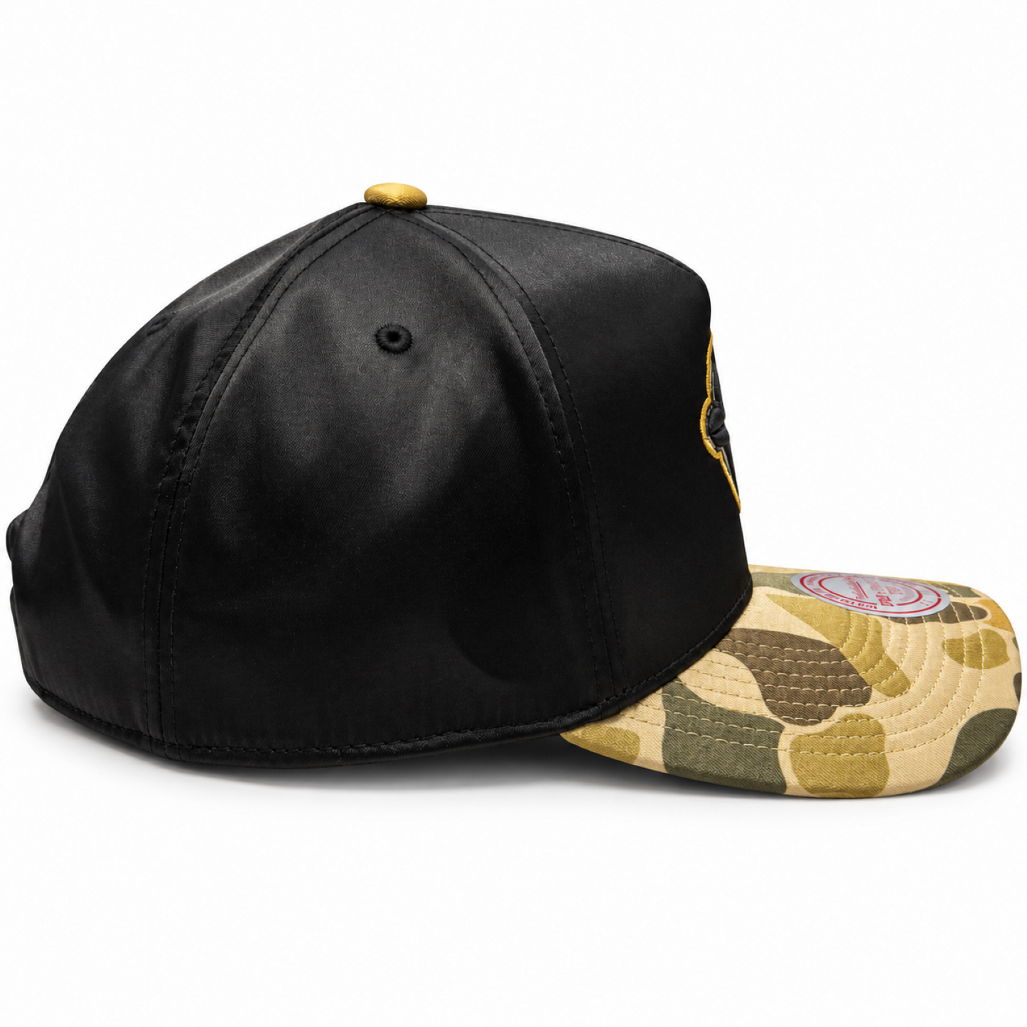 Mitchell & Ness MLB Toronto Blue Jays Camo Satin Pro Pinch Snapback Hat - Black/Camo