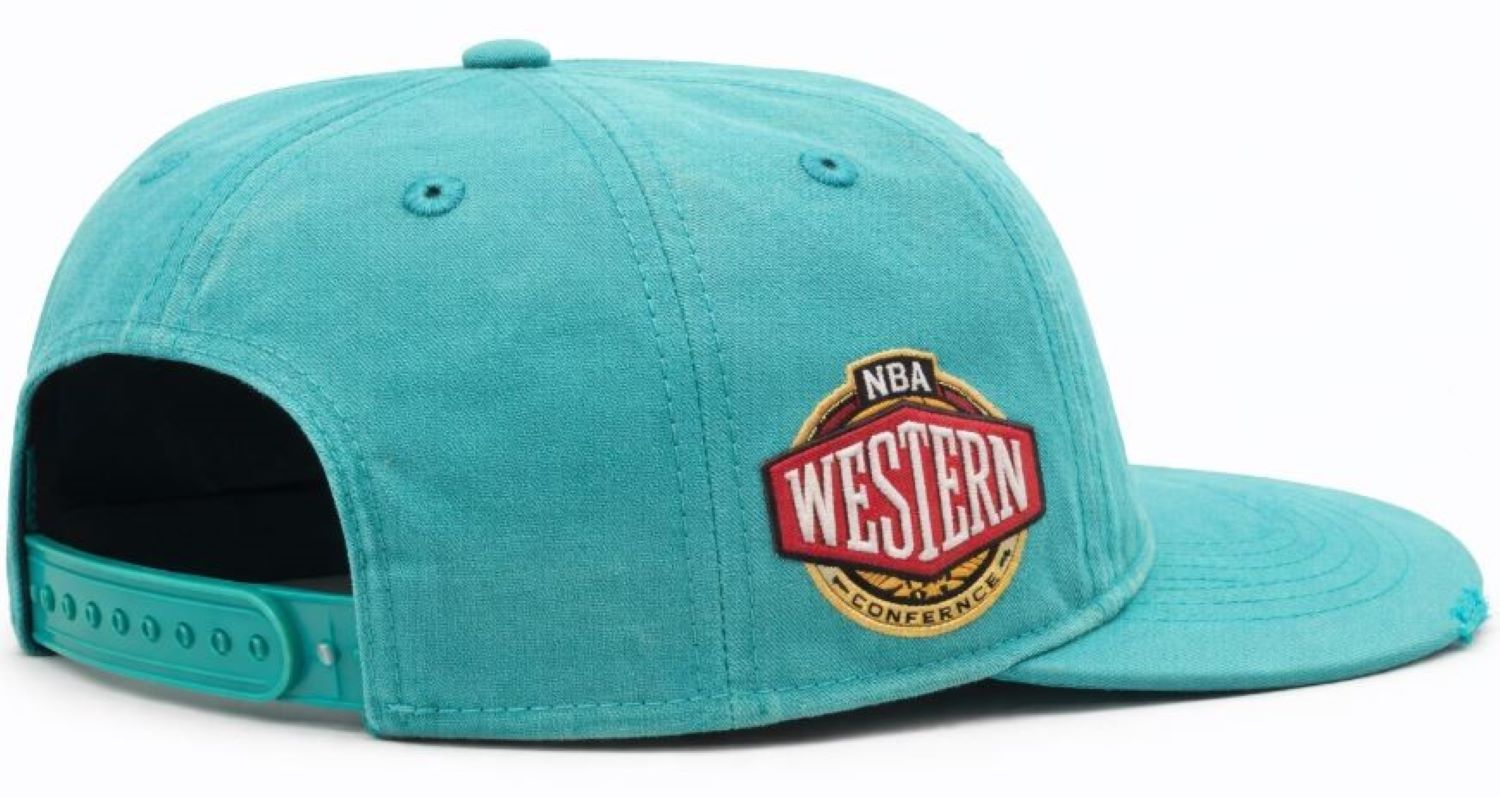 47 NBA Vancouver Grizzlies Worn SE Hitch LC Adjustable Snapback