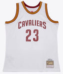 Mitchell & Ness NBA Cleveland Cavaliers Lebron James #23 2015-16 HWC Swingman Jersey - White