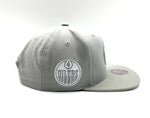 Mitchell & Ness NHL Edmonton Oilers Evergreen Logo Sidepatch Adjustable Snapback Hat – Grey