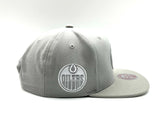 Mitchell & Ness NHL Edmonton Oilers Evergreen Logo Sidepatch Adjustable Snapback Hat – Grey