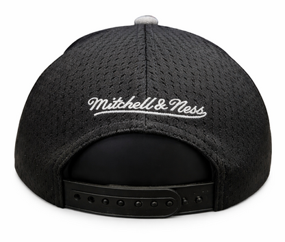 Mitchell & Ness MLB Toronto Blue Jays Cooperstown Logo Adjustable Fit Snapback Hat - Grey/Black