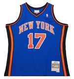 Mitchell & Ness NBA New York Knicks Jeremy Lin #17 2011-12 Hardwood Classics Swingman Jersey - Blue