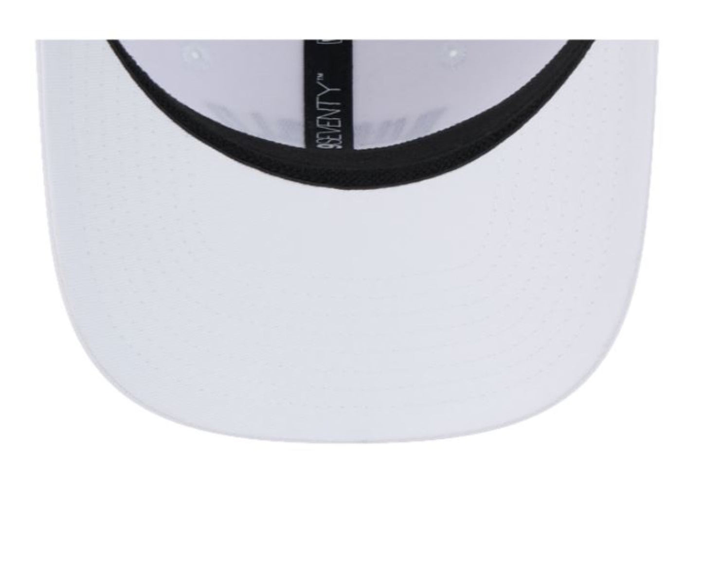 New Era 9SEVENTY NHL Buffalo Sabres Stretch-Snap Adjustable Snapback Hat - White