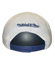 Men's MLB Mitchell & Ness Toronto Blue Jays Evergreen Pro Crown Snapback Hat - White