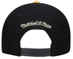 Men's Mitchell & Ness Black Toronto Raptors Dribble Gold Tip II - Snapback Hat