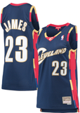 Mitchell & Ness (Women) NBA Cleveland Cavaliers LeBron James 2008/09 Hardwood Classics Swingman Jersey - Navy
